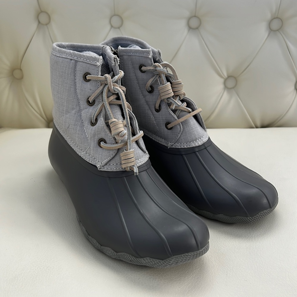 Women’s Sperry bootie